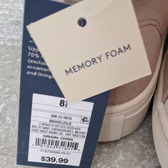 Universal Thread Mauve High Top Canvas Sneakers Size 8.5 NWT - Picture 7 of 7